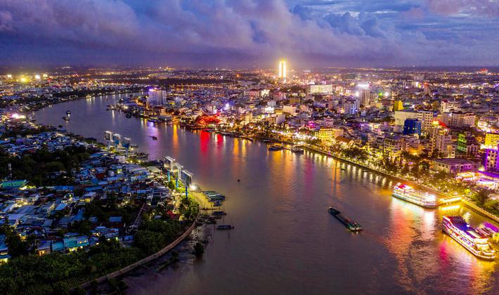 Dân số Cần Thơ năm 2024: tăng trưởng và những thách thức mới