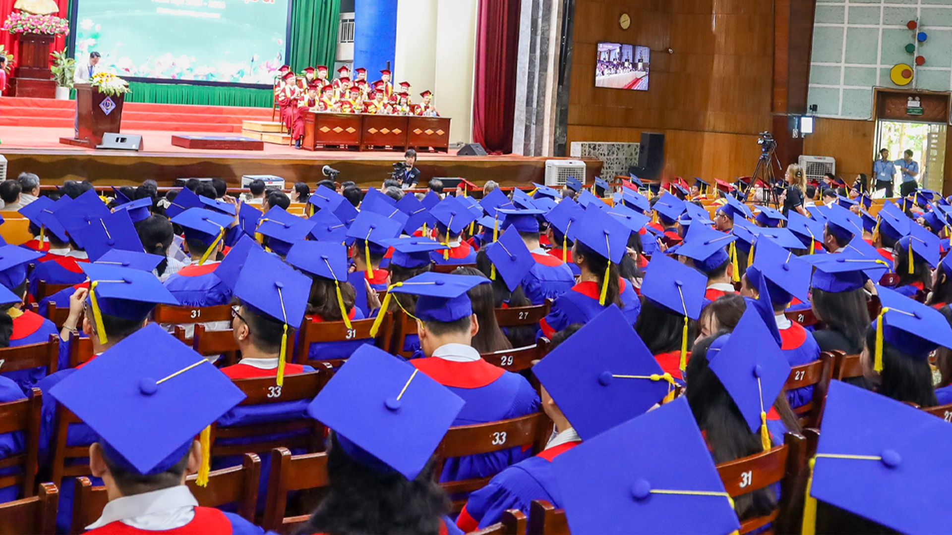 Số sinh viên các trường đại học giai đoạn 2015 - 2020
